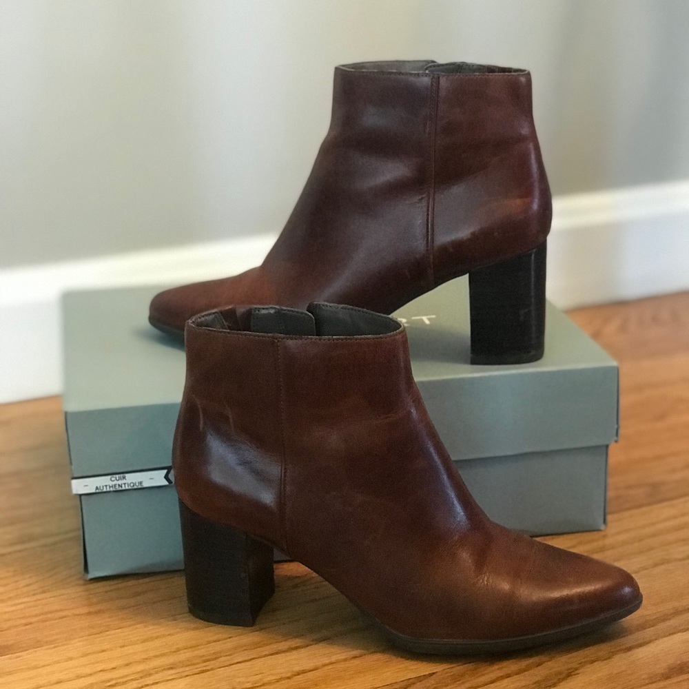 Rockport Leather Brown Ankle Booties Size 6 1/2